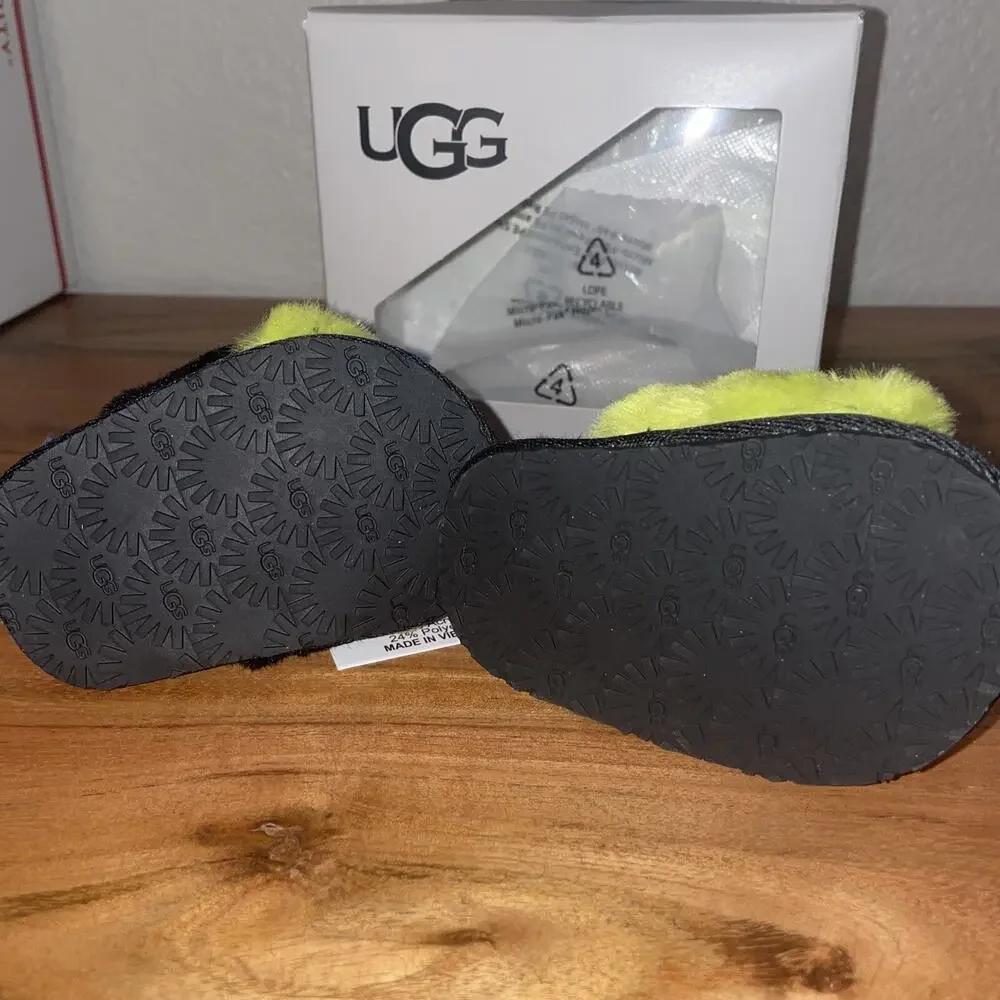 Girl's Slippers UGG Kids Fluff Yeah Party Spots 2/3 6-12 Month (Infant)